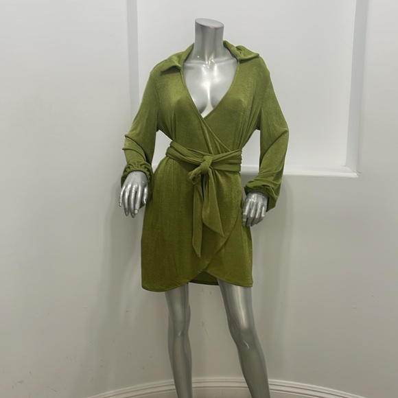 Princess Polly Long Sleeve  Green Party Time Mini Jersey Dress Size Various - Picture 11 of 12